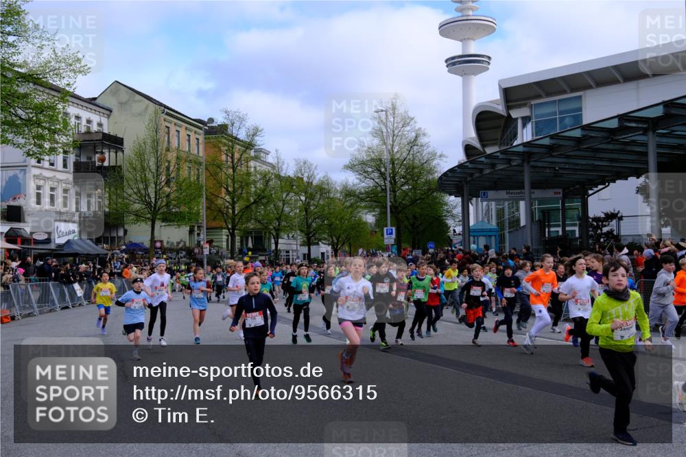 25.04.2026 - Das Zehntel Tim E. http://msf.ph/oto/9566315 25.04.2026 08:31:01 Ziel  meine-sportfotos.de