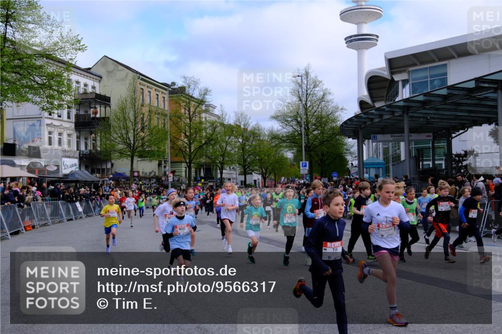 25.04.2026 - Das Zehntel Tim E. http://msf.ph/oto/9566317 25.04.2026 08:31:02 Ziel  meine-sportfotos.de