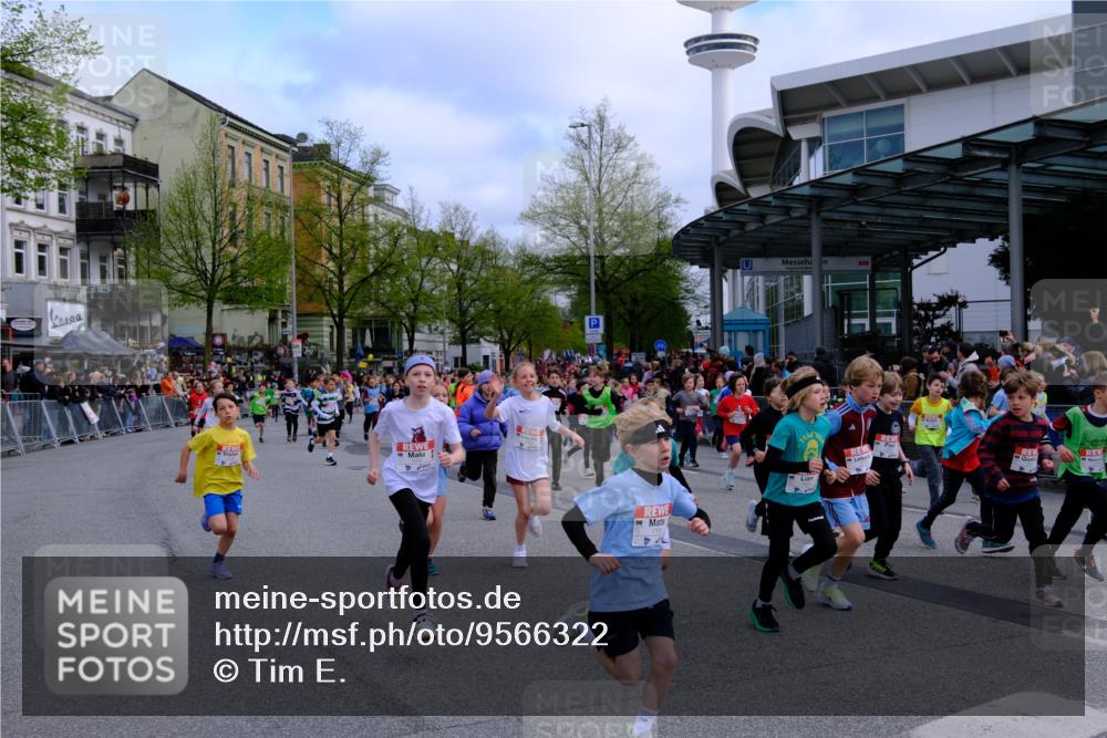 25.04.2026 - Das Zehntel Tim E. http://msf.ph/oto/9566322 25.04.2026 08:31:03 Ziel  meine-sportfotos.de