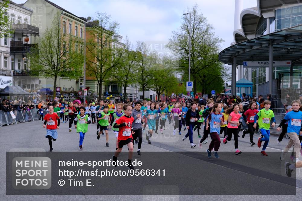 25.04.2026 - Das Zehntel Tim E. http://msf.ph/oto/9566341 25.04.2026 08:31:07 Ziel  meine-sportfotos.de