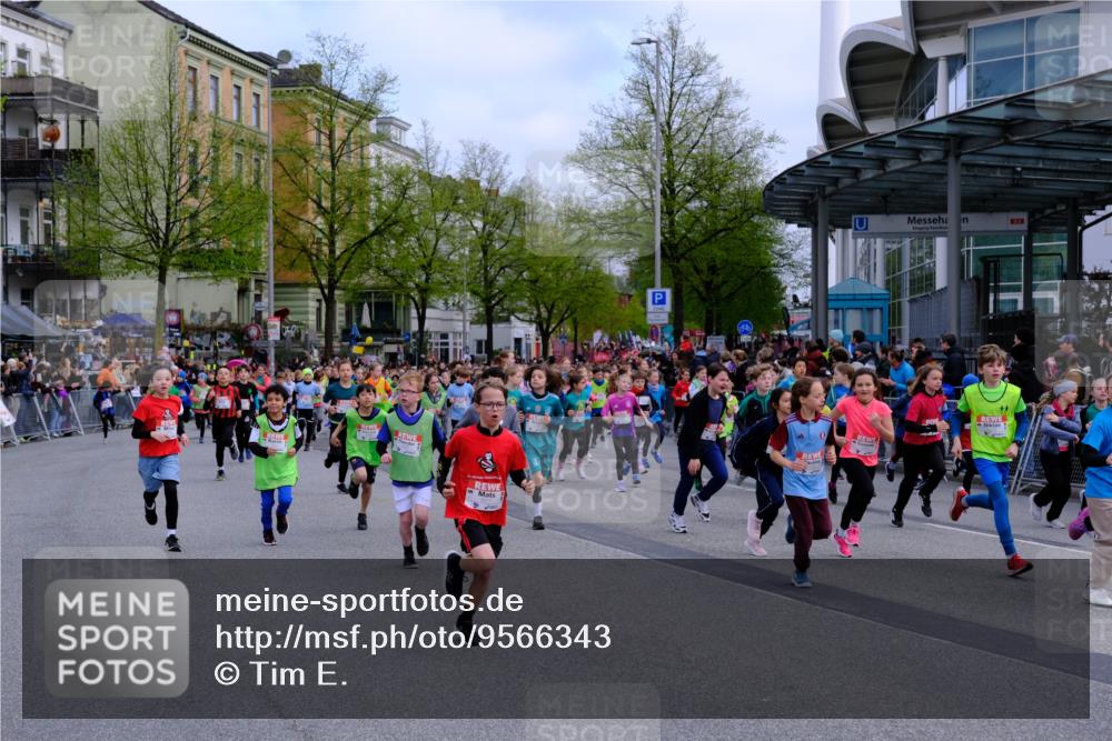 25.04.2026 - Das Zehntel Tim E. http://msf.ph/oto/9566343 25.04.2026 08:31:07 Ziel  meine-sportfotos.de