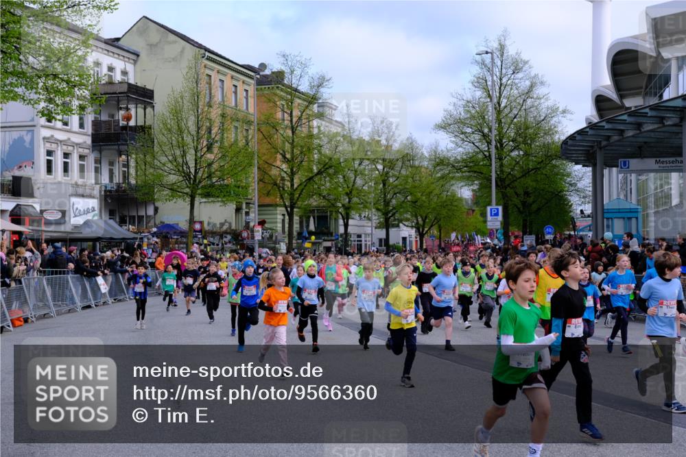 25.04.2026 - Das Zehntel Tim E. http://msf.ph/oto/9566360 25.04.2026 08:31:11 Ziel  meine-sportfotos.de