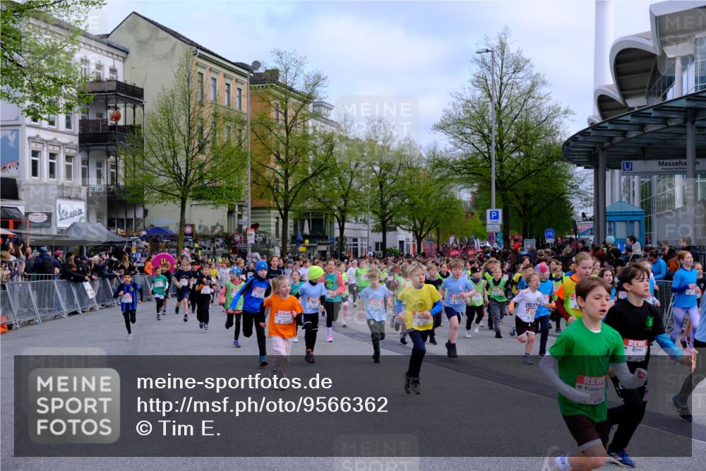 25.04.2026 - Das Zehntel Tim E. http://msf.ph/oto/9566362 25.04.2026 08:31:12 Ziel  meine-sportfotos.de