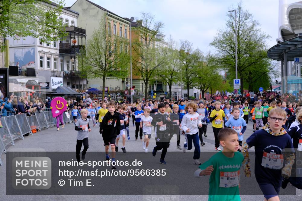 25.04.2026 - Das Zehntel Tim E. http://msf.ph/oto/9566385 25.04.2026 08:31:18 Ziel  meine-sportfotos.de