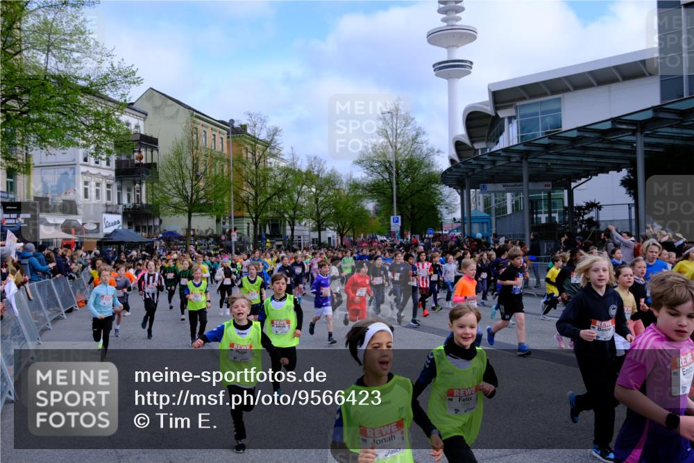 25.04.2026 - Das Zehntel Tim E. http://msf.ph/oto/9566423 25.04.2026 08:31:35 Ziel  meine-sportfotos.de