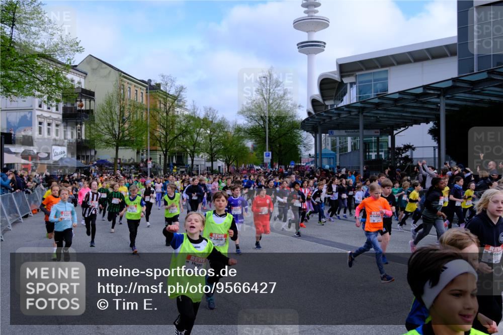 25.04.2026 - Das Zehntel Tim E. http://msf.ph/oto/9566427 25.04.2026 08:31:35 Ziel  meine-sportfotos.de