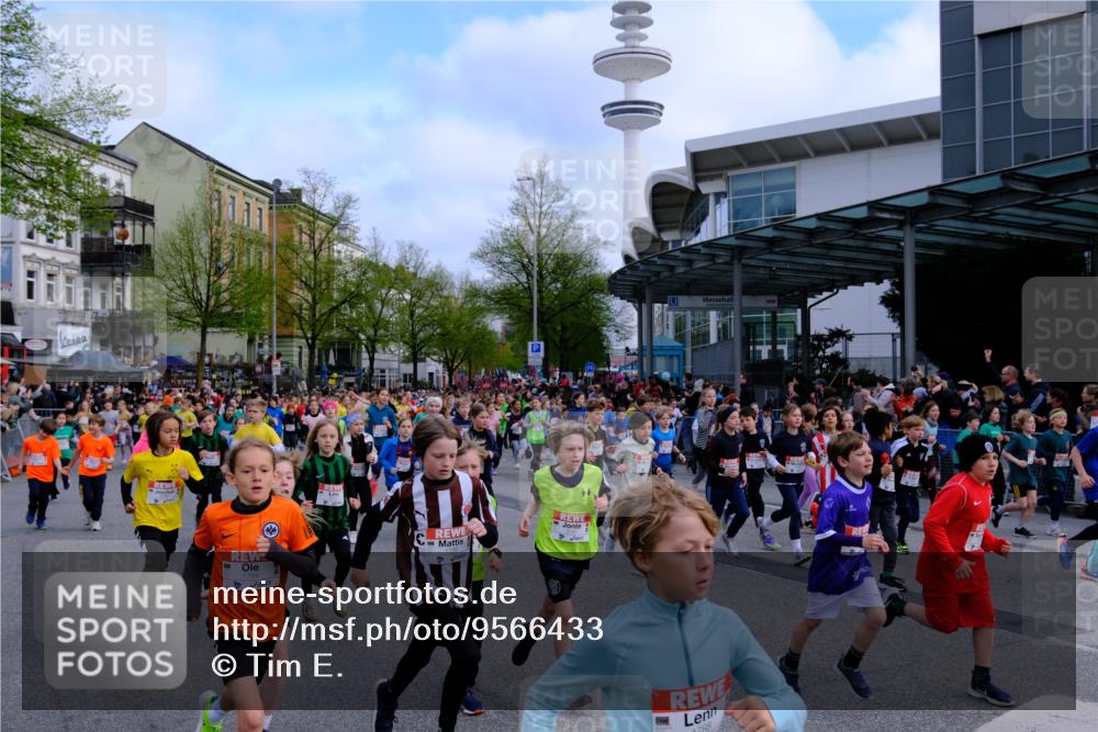 25.04.2026 - Das Zehntel Tim E. http://msf.ph/oto/9566433 25.04.2026 08:31:37 Ziel  meine-sportfotos.de