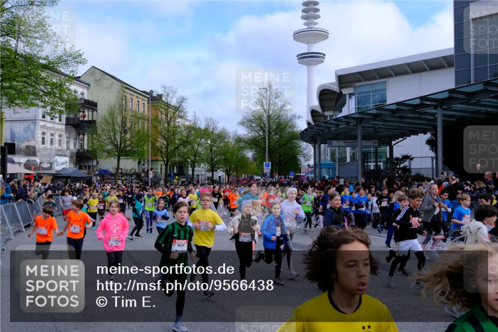 25.04.2026 - Das Zehntel Tim E. http://msf.ph/oto/9566438 25.04.2026 08:31:38 Ziel  meine-sportfotos.de