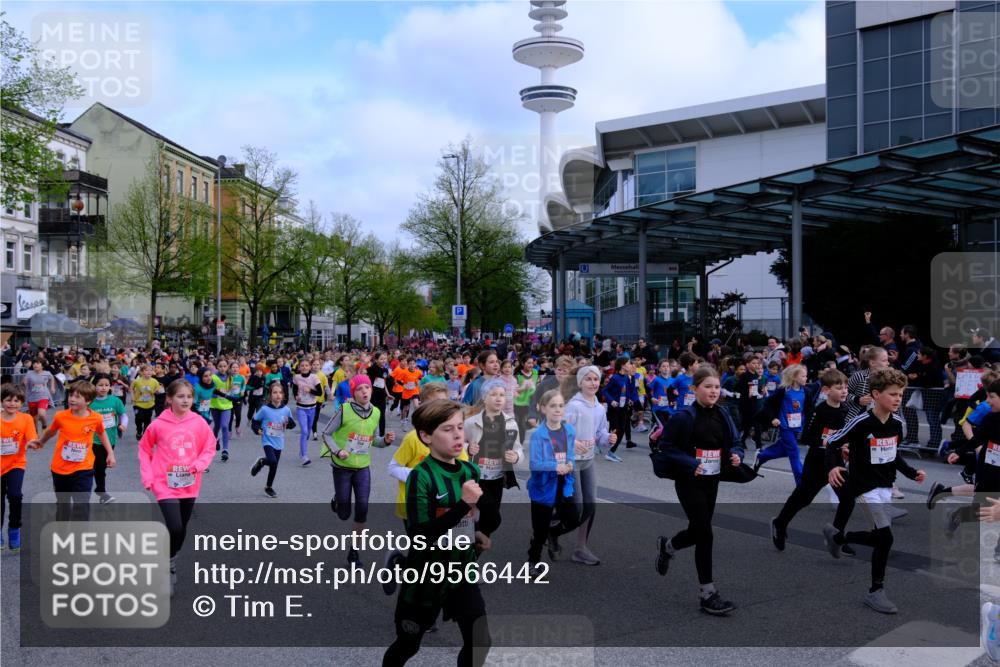 25.04.2026 - Das Zehntel Tim E. http://msf.ph/oto/9566442 25.04.2026 08:31:38 Ziel  meine-sportfotos.de