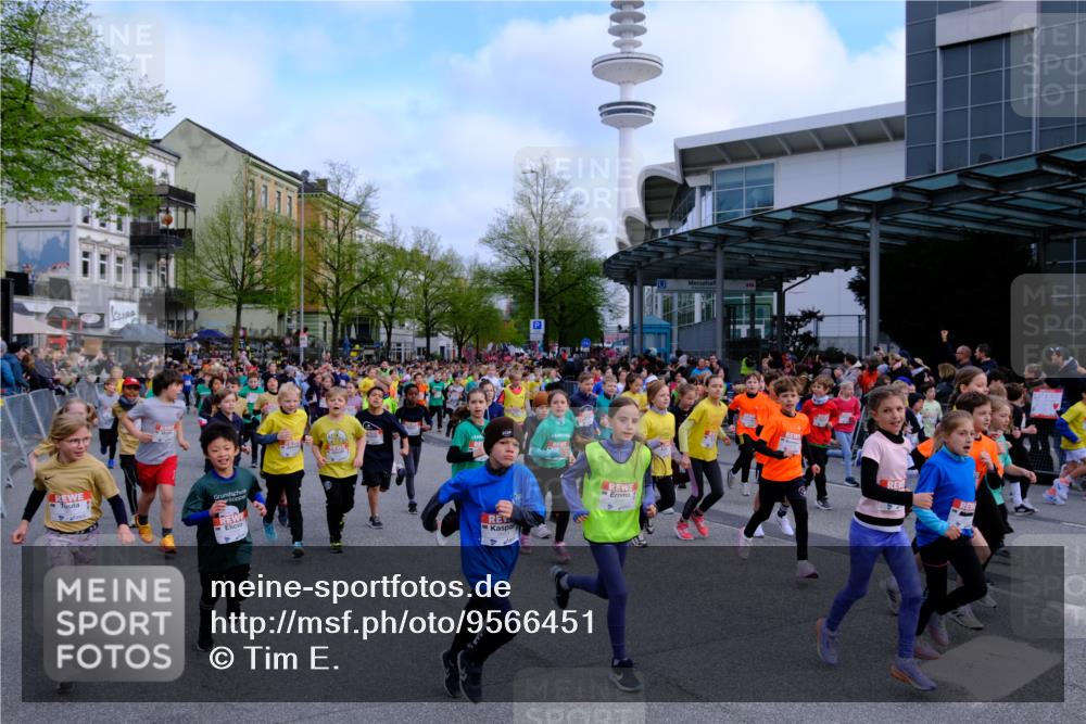 25.04.2026 - Das Zehntel Tim E. http://msf.ph/oto/9566451 25.04.2026 08:31:42 Ziel  meine-sportfotos.de
