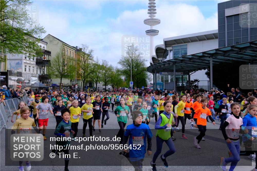 25.04.2026 - Das Zehntel Tim E. http://msf.ph/oto/9566452 25.04.2026 08:31:42 Ziel  meine-sportfotos.de