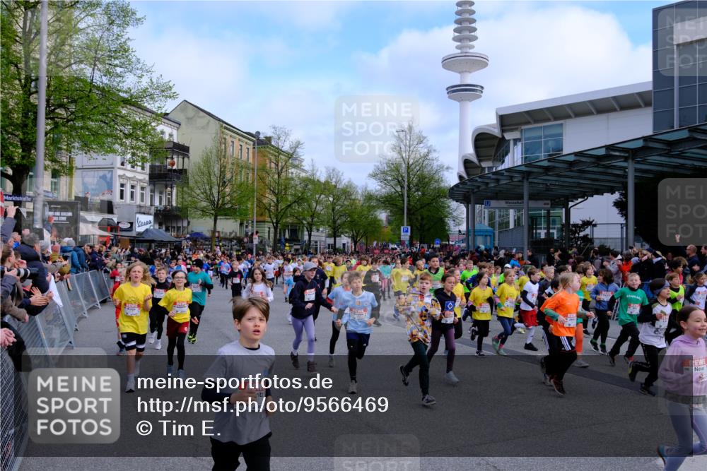 25.04.2026 - Das Zehntel Tim E. http://msf.ph/oto/9566469 25.04.2026 08:31:46 Ziel  meine-sportfotos.de
