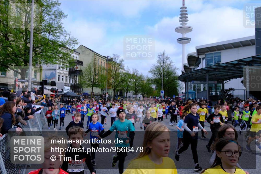 25.04.2026 - Das Zehntel Tim E. http://msf.ph/oto/9566478 25.04.2026 08:31:48 Ziel  meine-sportfotos.de