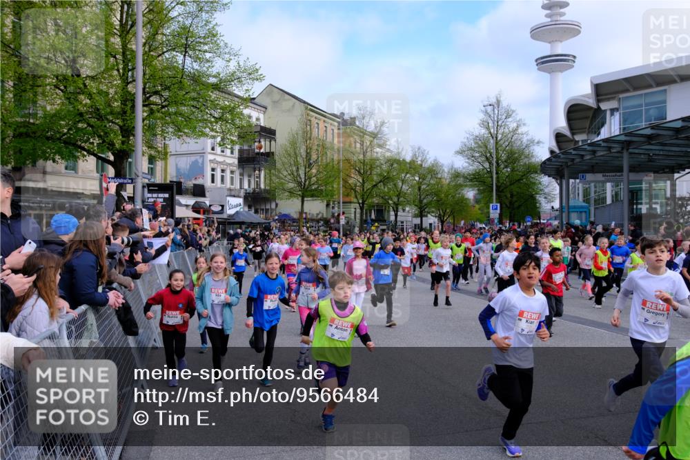 25.04.2026 - Das Zehntel Tim E. http://msf.ph/oto/9566484 25.04.2026 08:31:51 Ziel  meine-sportfotos.de