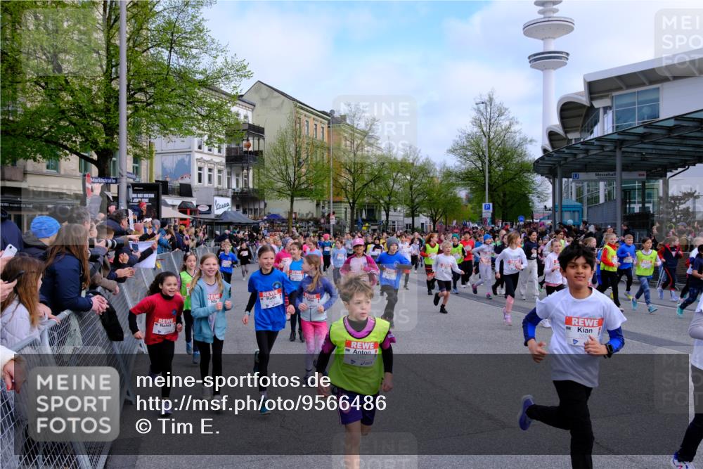 25.04.2026 - Das Zehntel Tim E. http://msf.ph/oto/9566486 25.04.2026 08:31:51 Ziel  meine-sportfotos.de