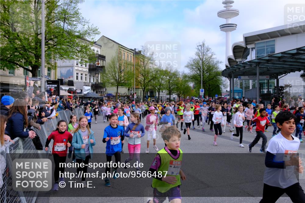 25.04.2026 - Das Zehntel Tim E. http://msf.ph/oto/9566487 25.04.2026 08:31:51 Ziel  meine-sportfotos.de