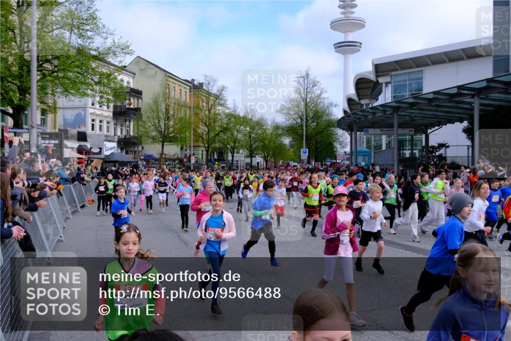 25.04.2026 - Das Zehntel Tim E. http://msf.ph/oto/9566488 25.04.2026 08:31:53 Ziel  meine-sportfotos.de