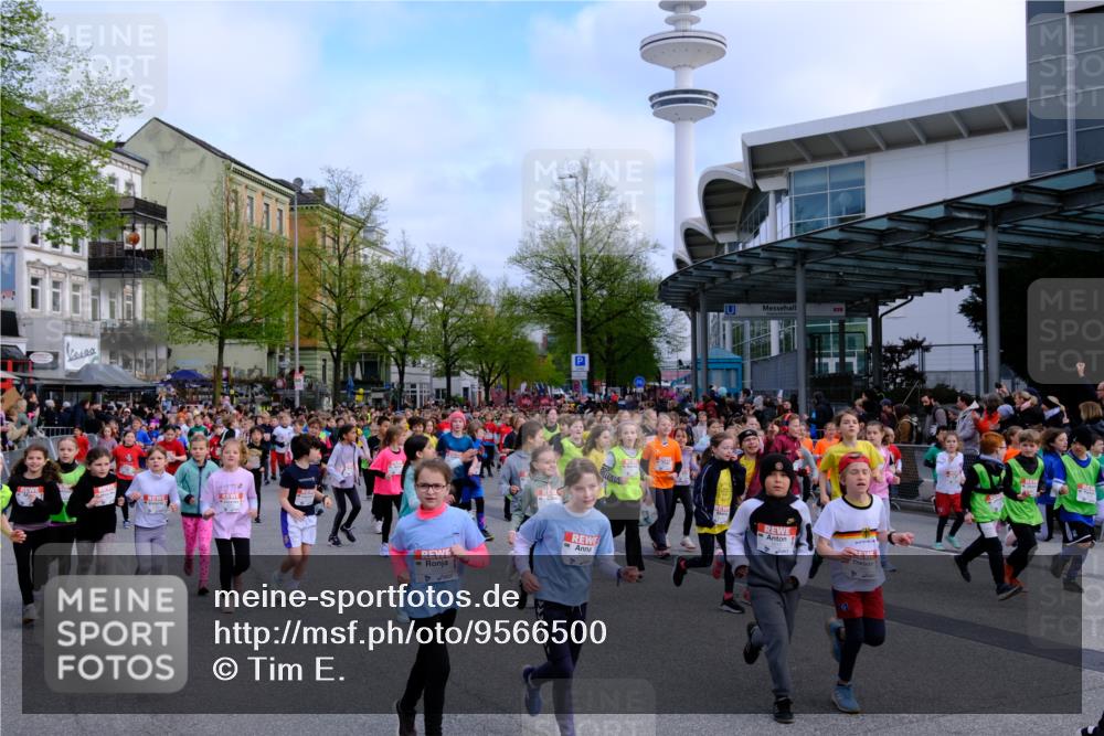 25.04.2026 - Das Zehntel Tim E. http://msf.ph/oto/9566500 25.04.2026 08:31:56 Ziel  meine-sportfotos.de