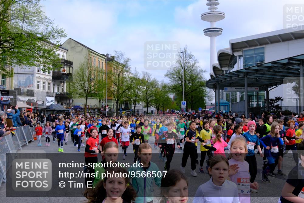 25.04.2026 - Das Zehntel Tim E. http://msf.ph/oto/9566507 25.04.2026 08:31:58 Ziel  meine-sportfotos.de