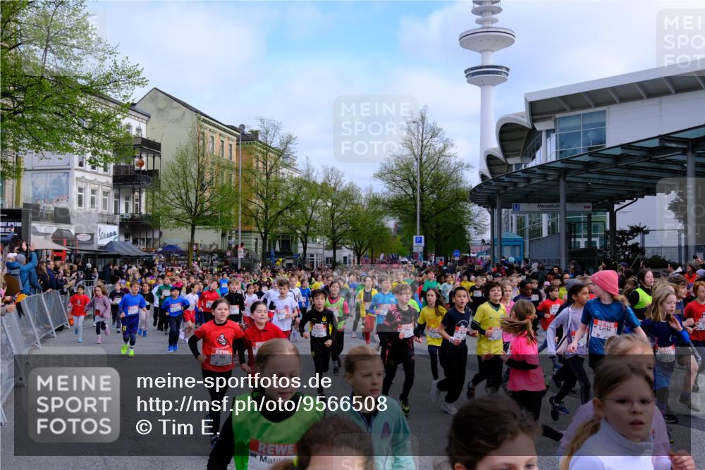 25.04.2026 - Das Zehntel Tim E. http://msf.ph/oto/9566508 25.04.2026 08:31:59 Ziel  meine-sportfotos.de