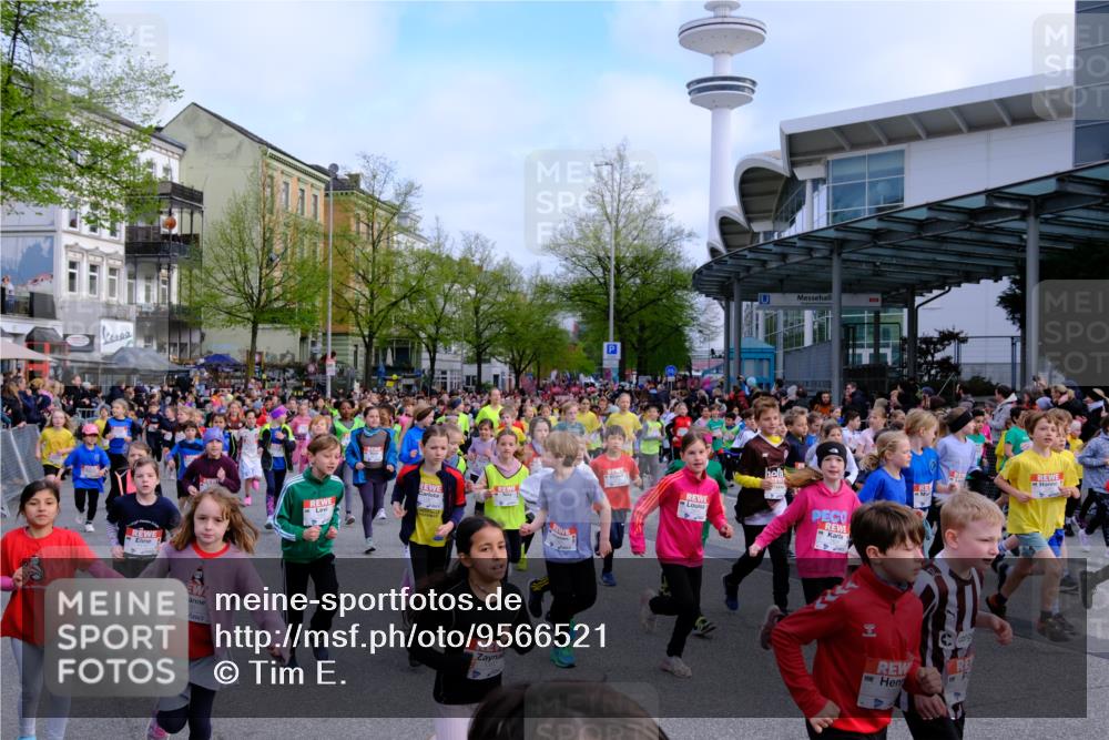 25.04.2026 - Das Zehntel Tim E. http://msf.ph/oto/9566521 25.04.2026 08:32:04 Ziel  meine-sportfotos.de