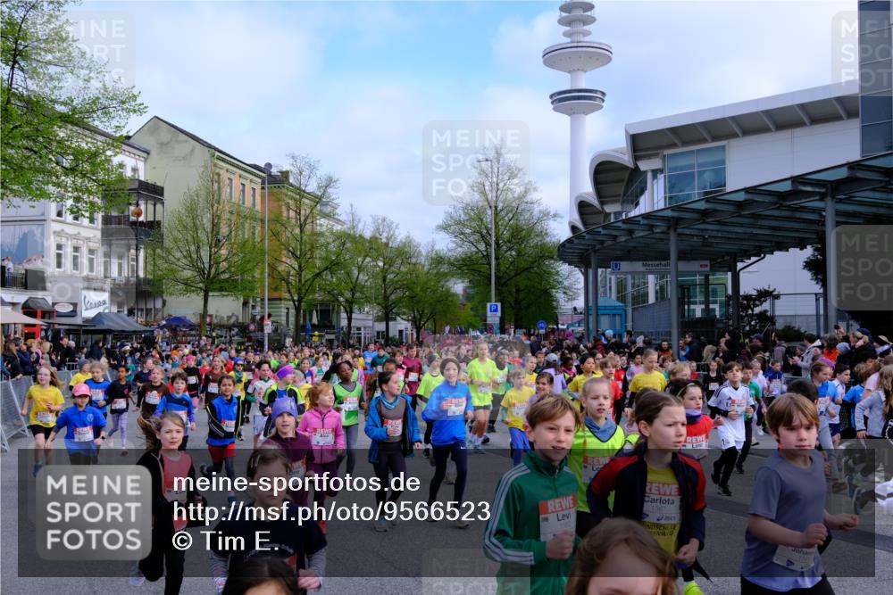 25.04.2026 - Das Zehntel Tim E. http://msf.ph/oto/9566523 25.04.2026 08:32:05 Ziel  meine-sportfotos.de