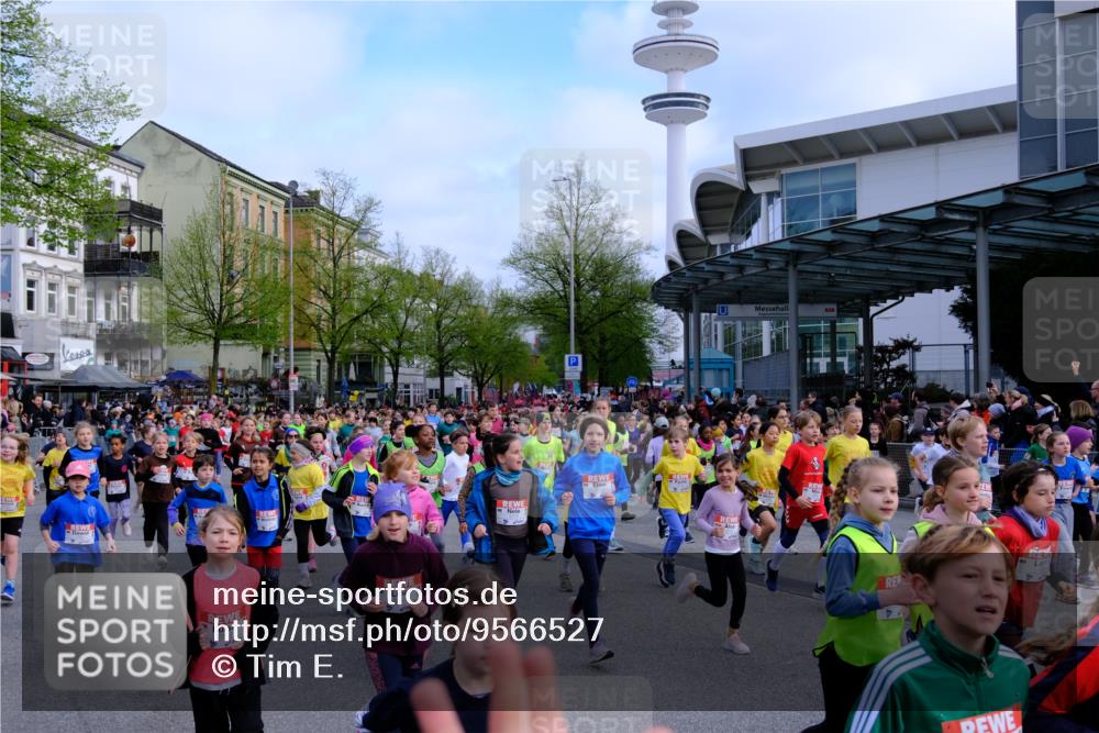 25.04.2026 - Das Zehntel Tim E. http://msf.ph/oto/9566527 25.04.2026 08:32:05 Ziel  meine-sportfotos.de