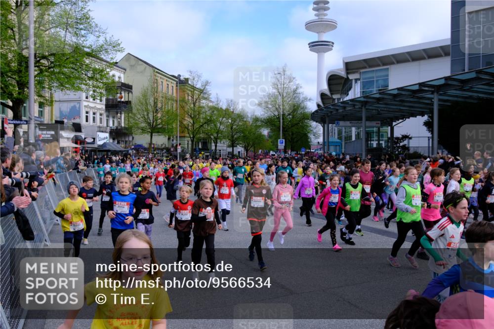 25.04.2026 - Das Zehntel Tim E. http://msf.ph/oto/9566534 25.04.2026 08:32:08 Ziel  meine-sportfotos.de