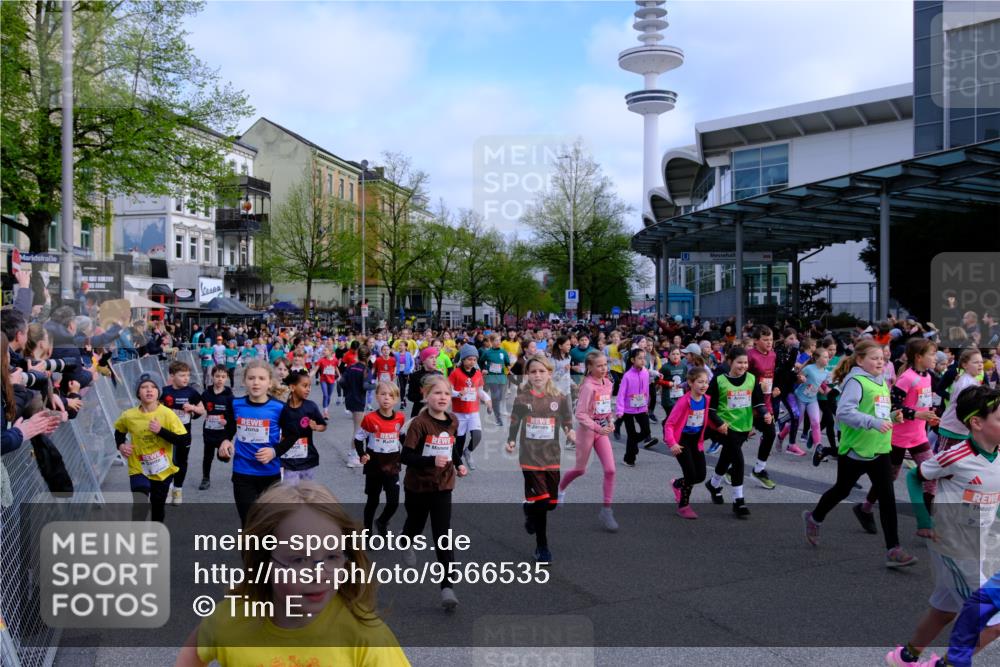 25.04.2026 - Das Zehntel Tim E. http://msf.ph/oto/9566535 25.04.2026 08:32:08 Ziel  meine-sportfotos.de