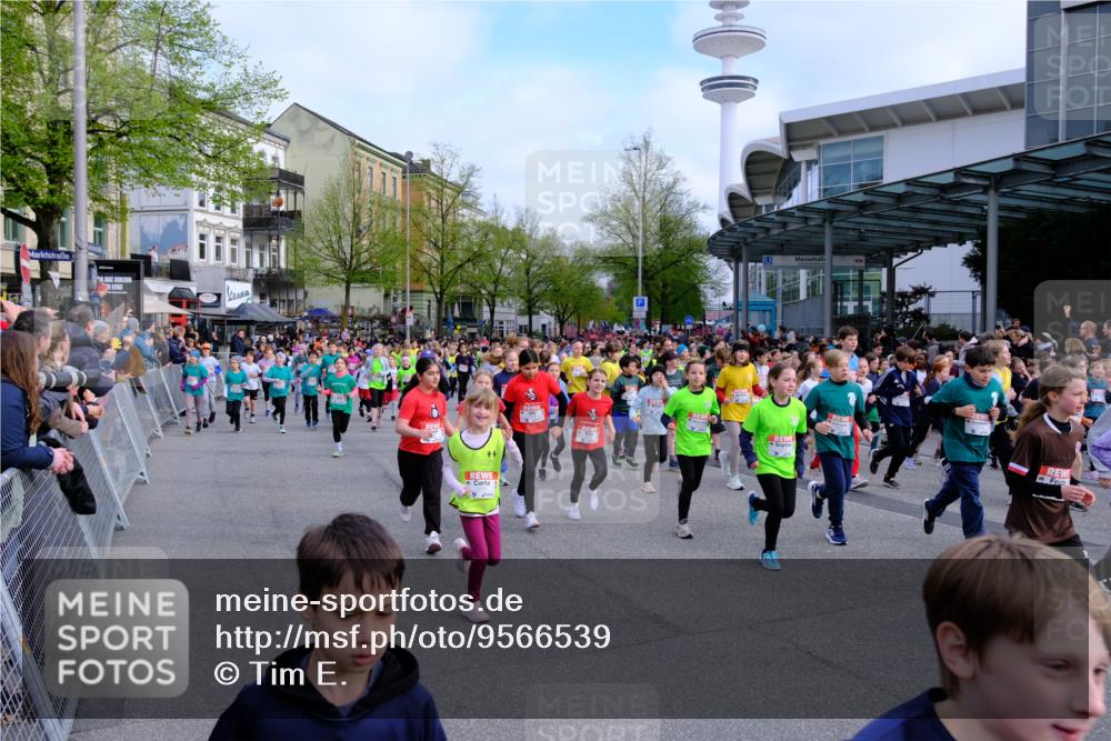 25.04.2026 - Das Zehntel Tim E. http://msf.ph/oto/9566539 25.04.2026 08:32:11 Ziel  meine-sportfotos.de