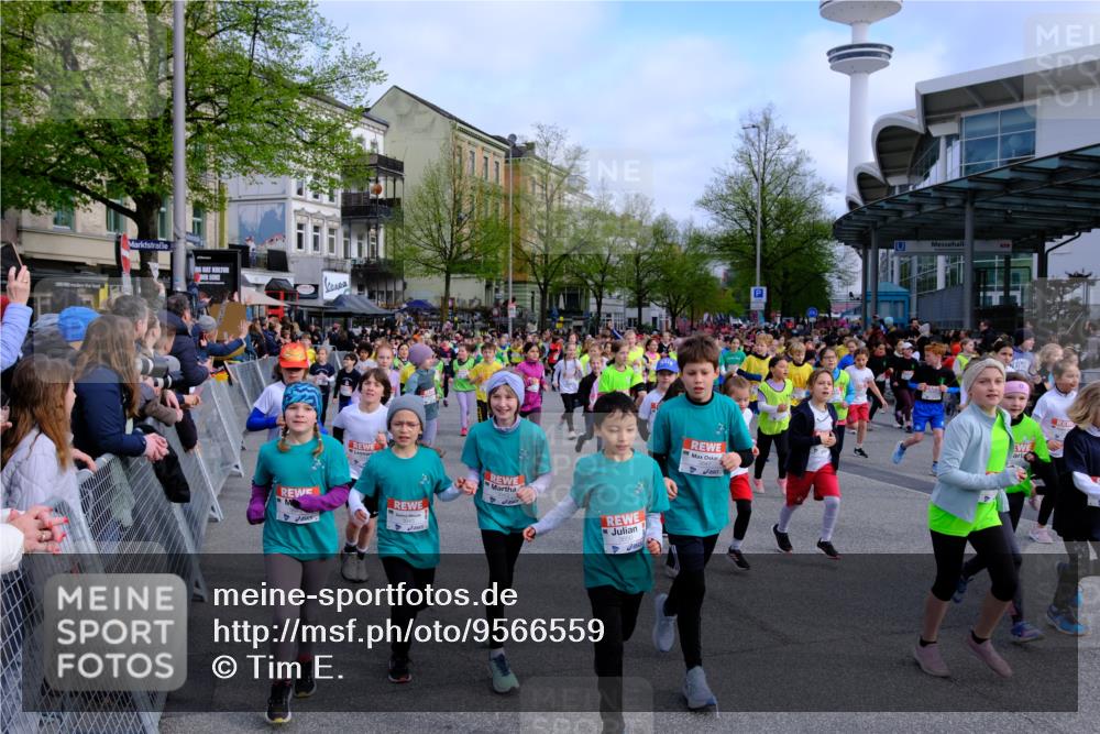 25.04.2026 - Das Zehntel Tim E. http://msf.ph/oto/9566559 25.04.2026 08:32:16 Ziel  meine-sportfotos.de