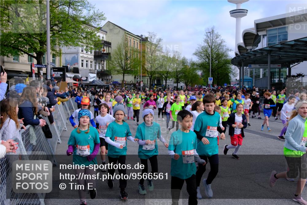 25.04.2026 - Das Zehntel Tim E. http://msf.ph/oto/9566561 25.04.2026 08:32:16 Ziel  meine-sportfotos.de