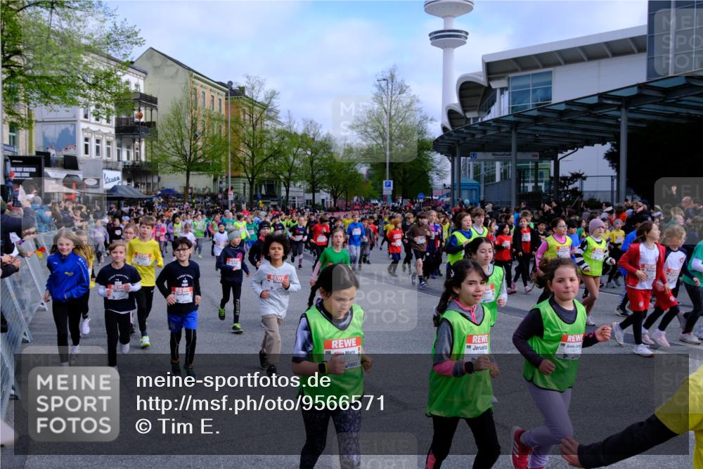 25.04.2026 - Das Zehntel Tim E. http://msf.ph/oto/9566571 25.04.2026 08:32:20 Ziel  meine-sportfotos.de