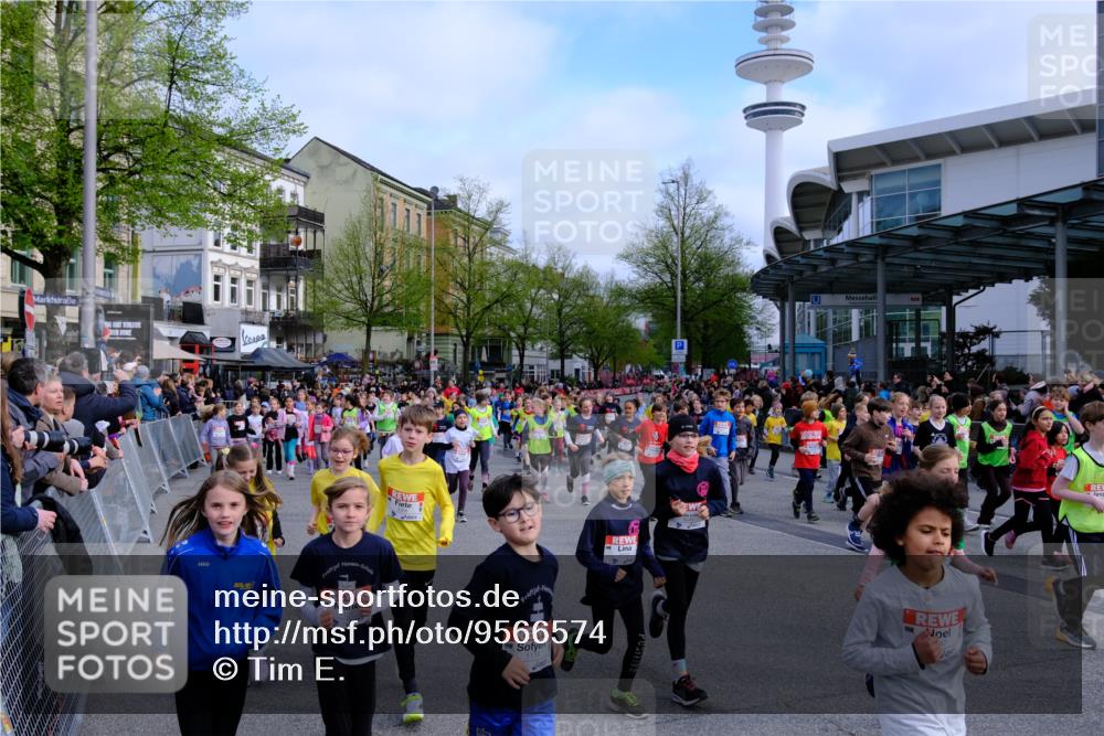 25.04.2026 - Das Zehntel Tim E. http://msf.ph/oto/9566574 25.04.2026 08:32:21 Ziel  meine-sportfotos.de