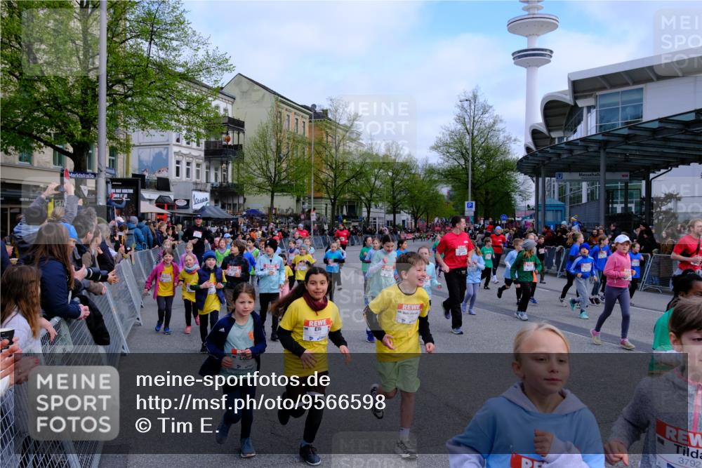 25.04.2026 - Das Zehntel Tim E. http://msf.ph/oto/9566598 25.04.2026 08:32:32 Ziel  meine-sportfotos.de