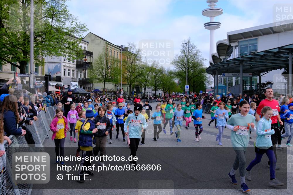 25.04.2026 - Das Zehntel Tim E. http://msf.ph/oto/9566606 25.04.2026 08:32:33 Ziel  meine-sportfotos.de