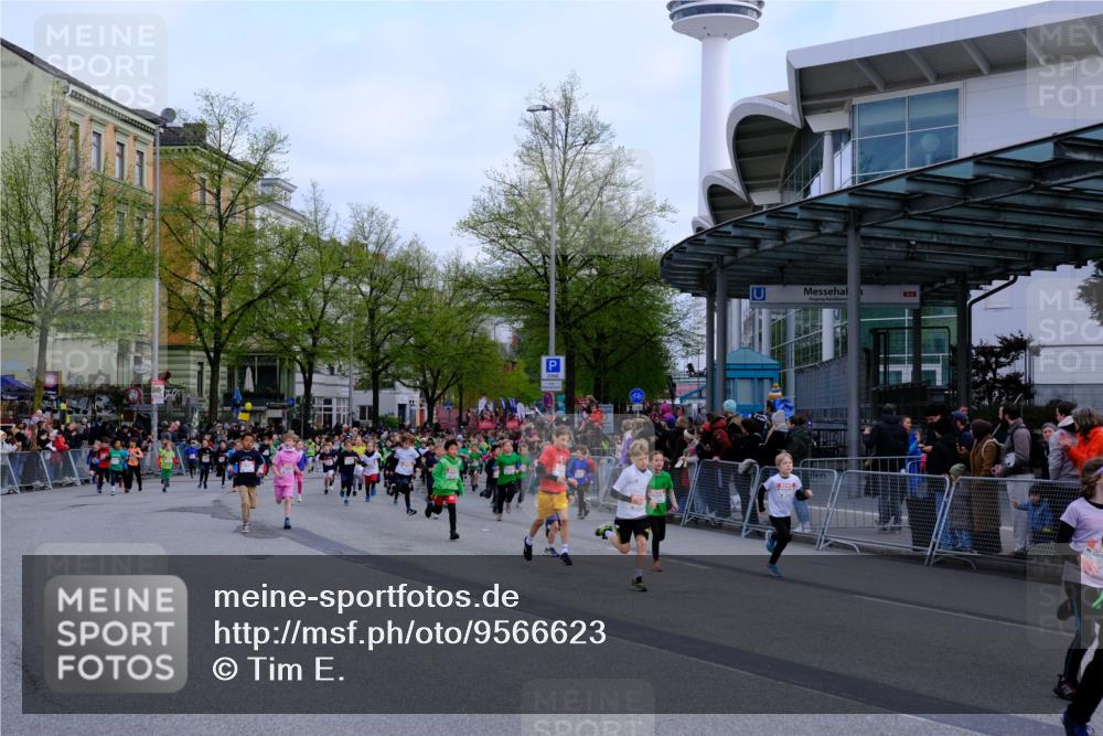 25.04.2026 - Das Zehntel Tim E. http://msf.ph/oto/9566623 25.04.2026 08:32:50 Ziel  meine-sportfotos.de