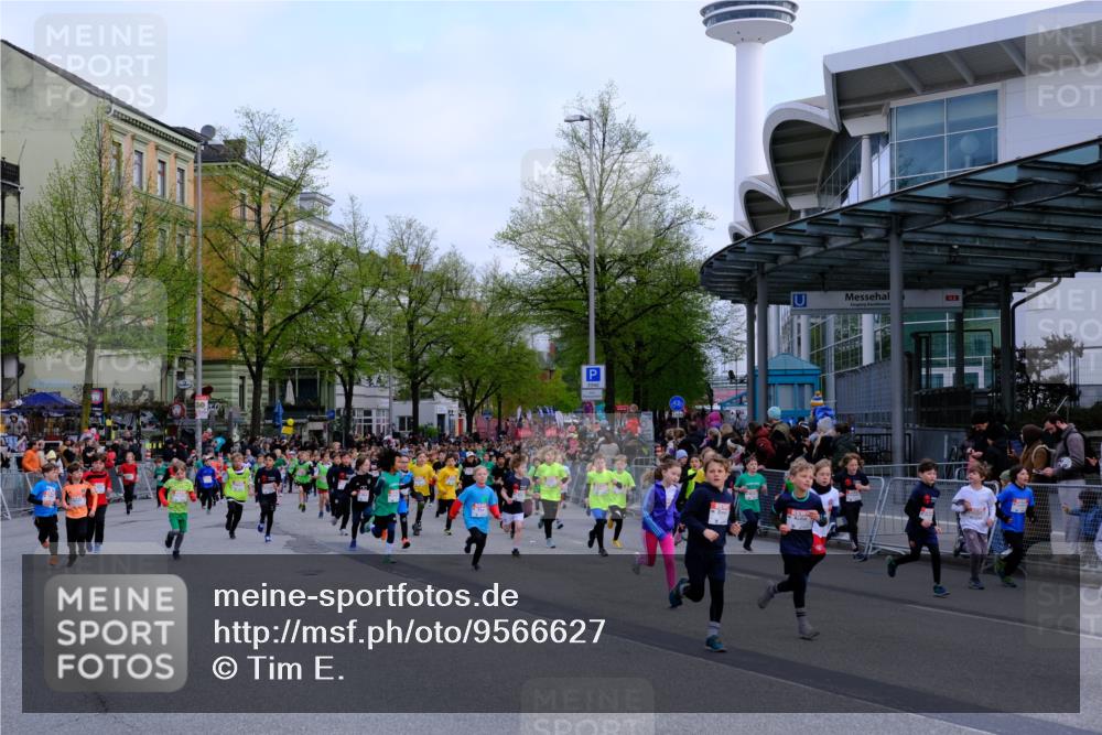 25.04.2026 - Das Zehntel Tim E. http://msf.ph/oto/9566627 25.04.2026 08:32:56 Ziel  meine-sportfotos.de
