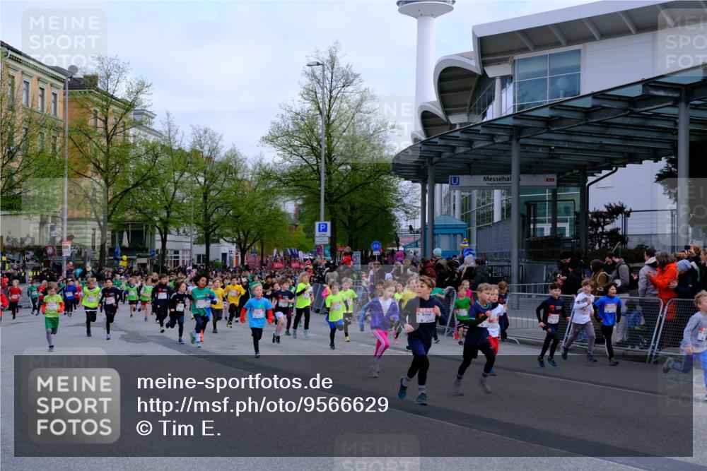 25.04.2026 - Das Zehntel Tim E. http://msf.ph/oto/9566629 25.04.2026 08:32:56 Ziel  meine-sportfotos.de