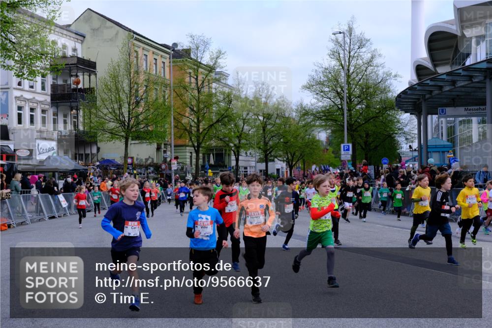25.04.2026 - Das Zehntel Tim E. http://msf.ph/oto/9566637 25.04.2026 08:32:59 Ziel  meine-sportfotos.de