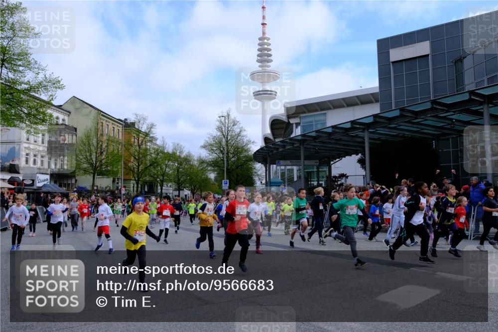 25.04.2026 - Das Zehntel Tim E. http://msf.ph/oto/9566683 25.04.2026 08:33:27 Ziel  meine-sportfotos.de