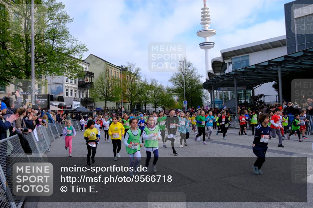 25.04.2026 - Das Zehntel Tim E. http://msf.ph/oto/9566718 25.04.2026 08:33:41 Ziel  meine-sportfotos.de