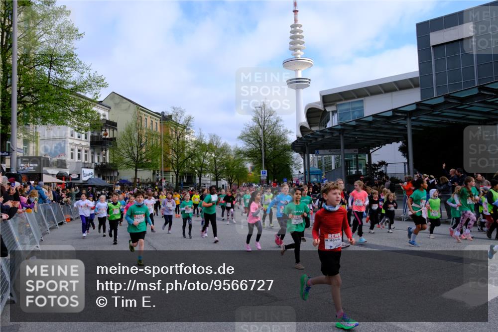 25.04.2026 - Das Zehntel Tim E. http://msf.ph/oto/9566727 25.04.2026 08:33:45 Ziel  meine-sportfotos.de