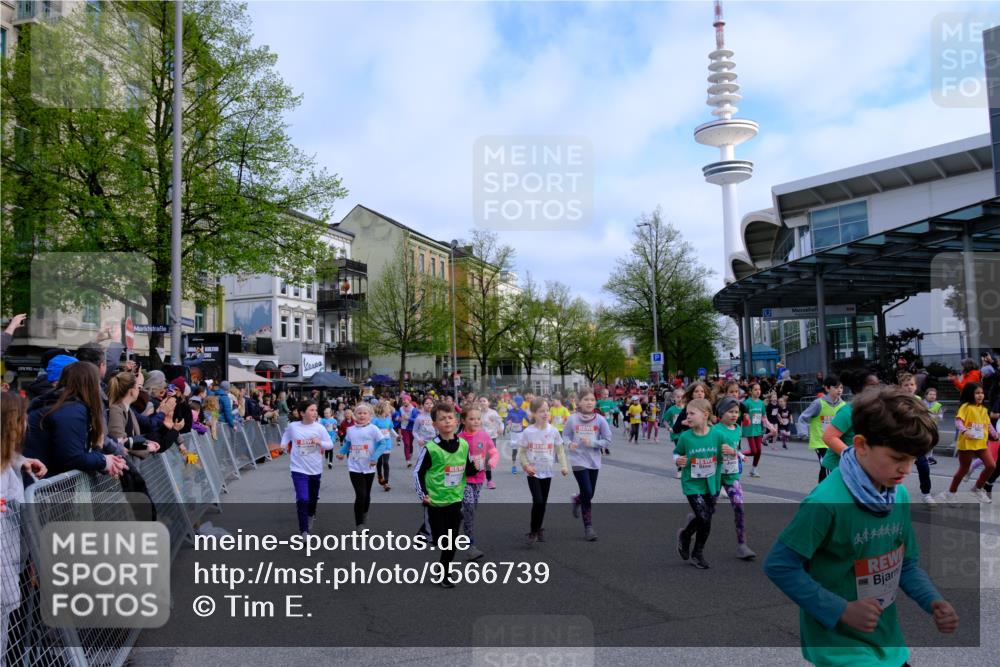 25.04.2026 - Das Zehntel Tim E. http://msf.ph/oto/9566739 25.04.2026 08:33:47 Ziel  meine-sportfotos.de