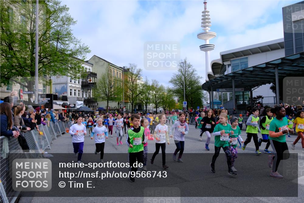 25.04.2026 - Das Zehntel Tim E. http://msf.ph/oto/9566743 25.04.2026 08:33:47 Ziel  meine-sportfotos.de