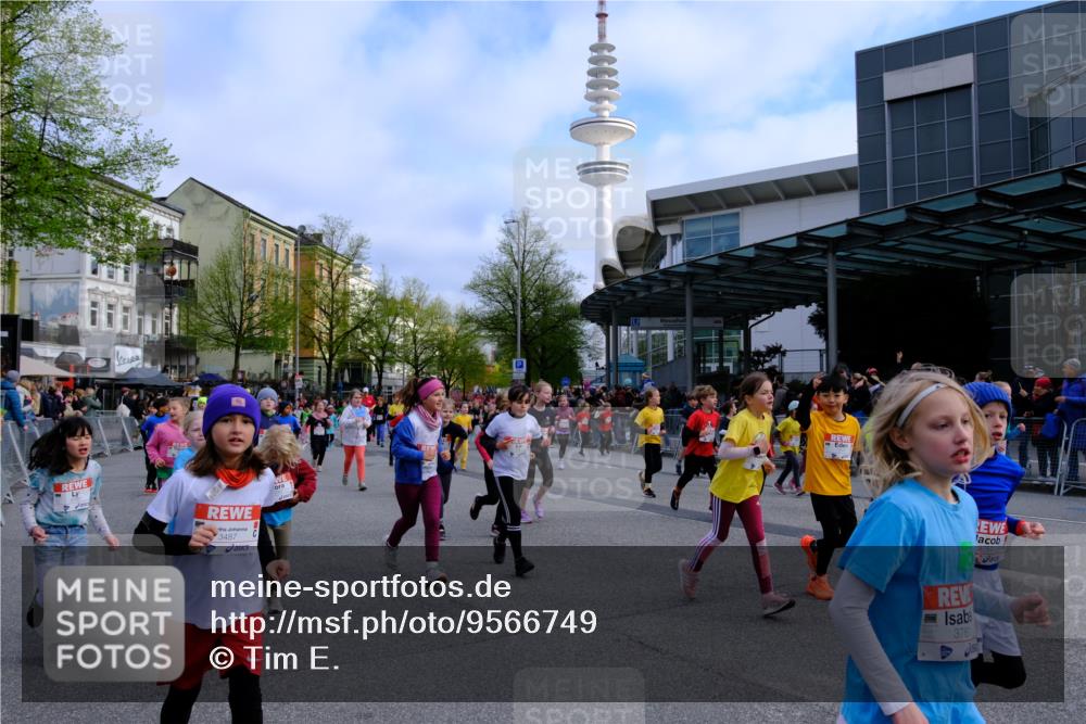 25.04.2026 - Das Zehntel Tim E. http://msf.ph/oto/9566749 25.04.2026 08:33:51 Ziel  meine-sportfotos.de
