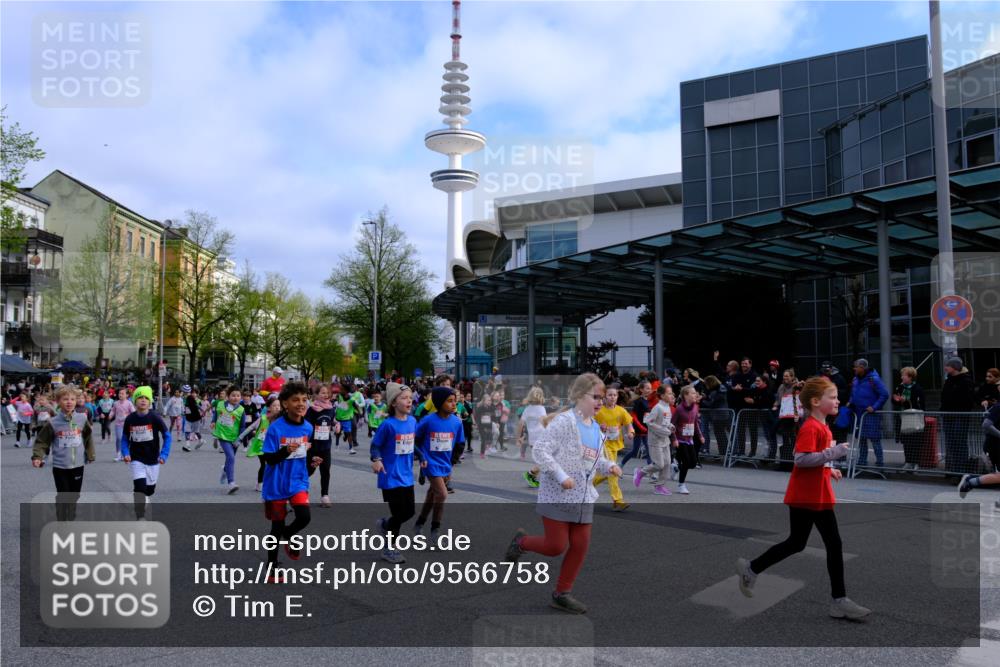 25.04.2026 - Das Zehntel Tim E. http://msf.ph/oto/9566758 25.04.2026 08:33:55 Ziel  meine-sportfotos.de