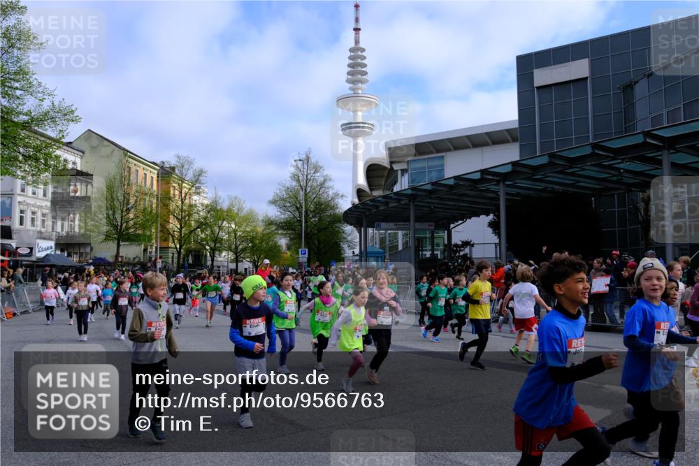 25.04.2026 - Das Zehntel Tim E. http://msf.ph/oto/9566763 25.04.2026 08:33:56 Ziel  meine-sportfotos.de