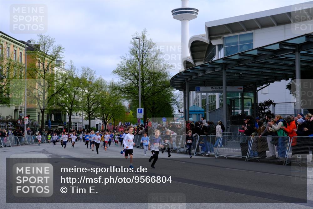 25.04.2026 - Das Zehntel Tim E. http://msf.ph/oto/9566804 25.04.2026 08:34:40 Ziel  meine-sportfotos.de