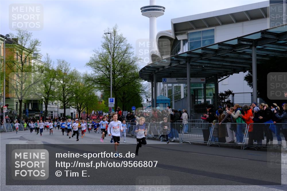 25.04.2026 - Das Zehntel Tim E. http://msf.ph/oto/9566807 25.04.2026 08:34:40 Ziel  meine-sportfotos.de